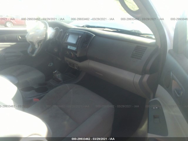 Photo 4 VIN: 5TFTX4CN0EX040715 - TOYOTA TACOMA 