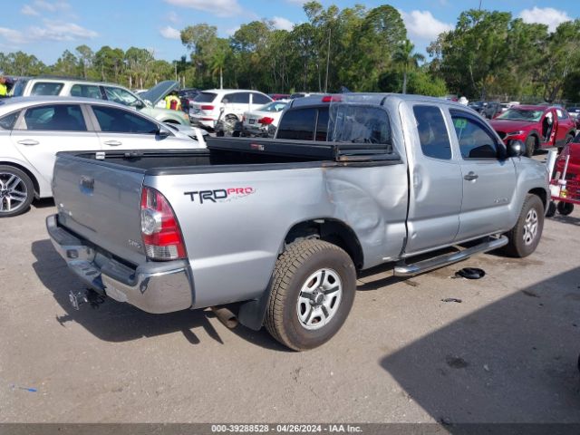 Photo 3 VIN: 5TFTX4CN1FX064586 - TOYOTA TACOMA 