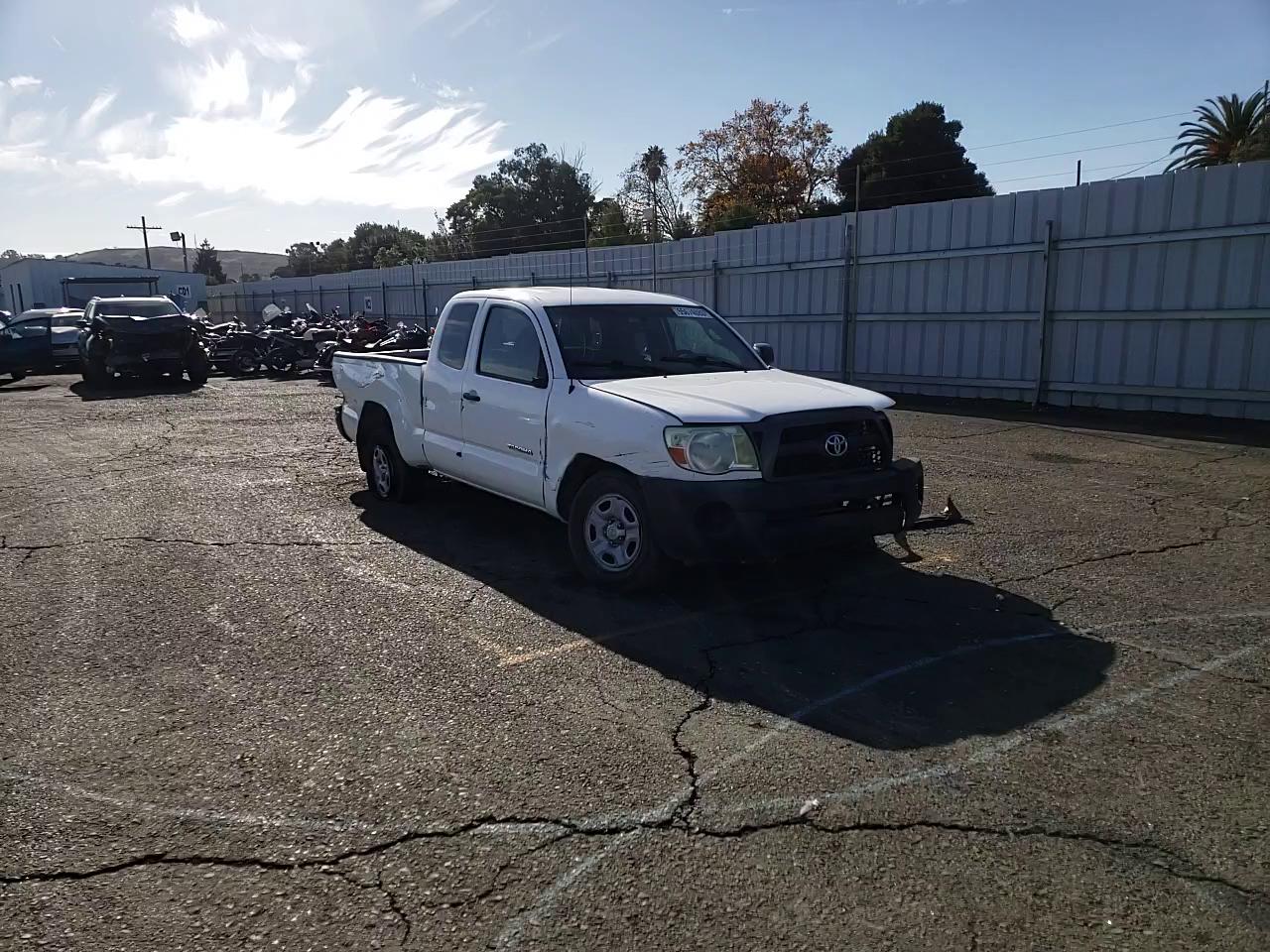 Photo 10 VIN: 5TFTX4CN2BX003323 - TOYOTA TACOMA ACC 