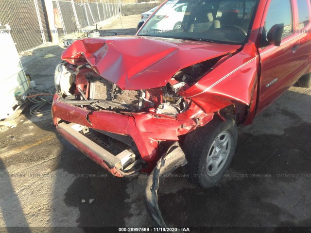 Photo 5 VIN: 5TFTX4CN2CX012976 - TOYOTA TACOMA 