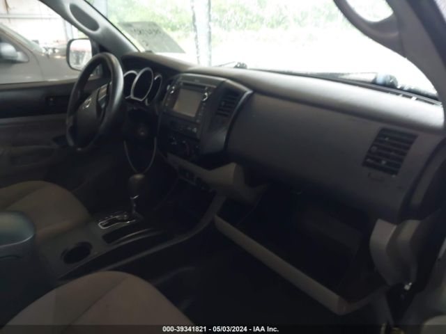 Photo 4 VIN: 5TFTX4CN2DX028192 - TOYOTA TACOMA 