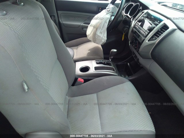 Photo 4 VIN: 5TFTX4CN3CX021394 - TOYOTA TACOMA 