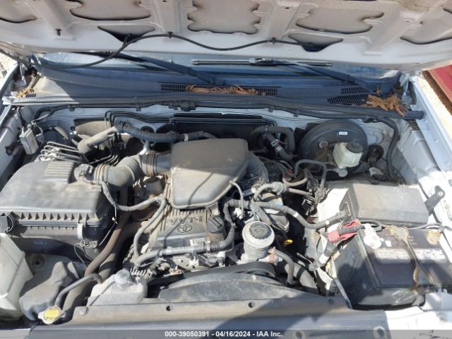 Photo 9 VIN: 5TFTX4CN3FX050625 - TOYOTA TACOMA 