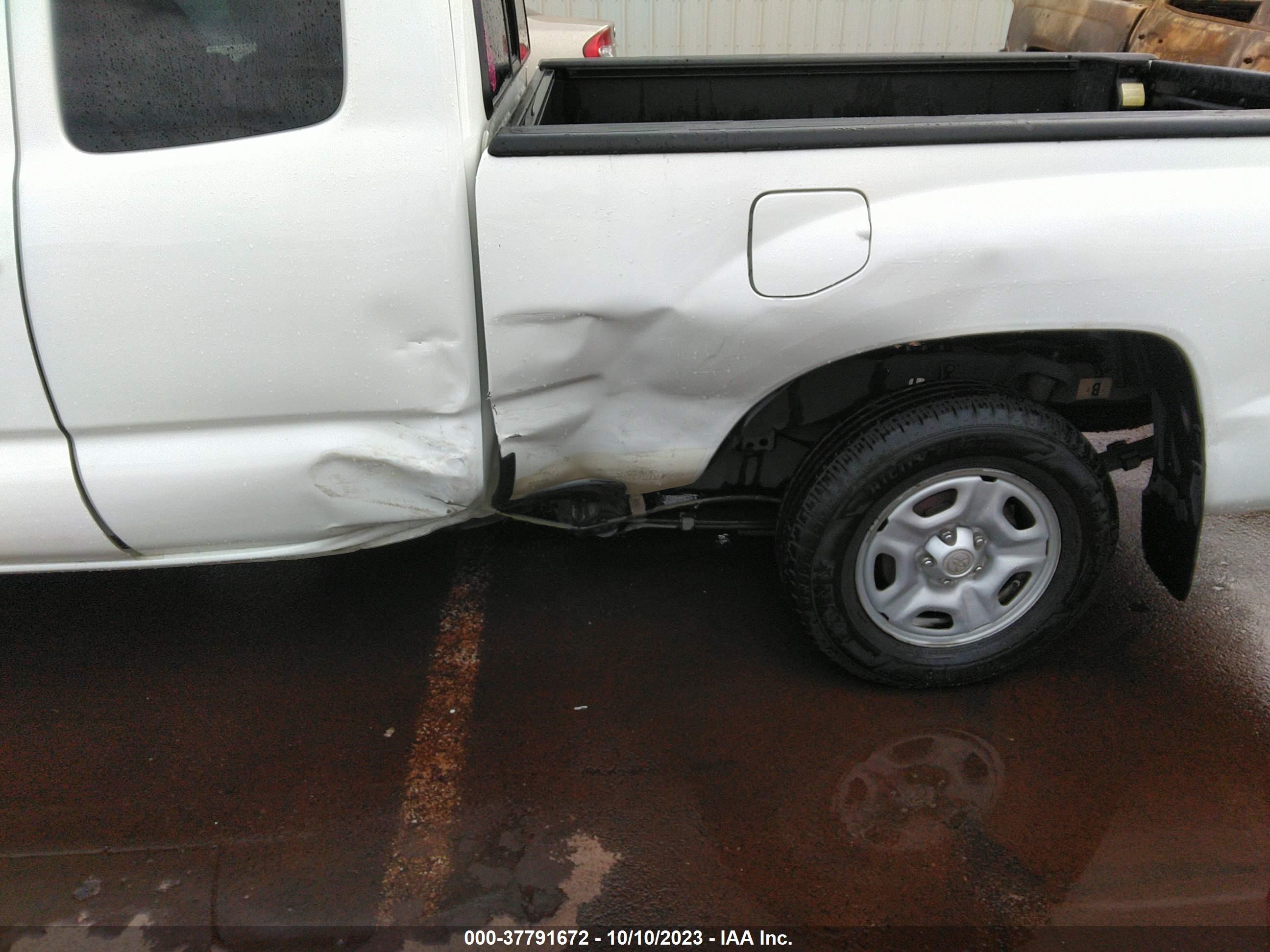 Photo 5 VIN: 5TFTX4CN4DX036147 - TOYOTA TACOMA 