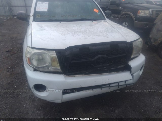 Photo 5 VIN: 5TFTX4CN5BX007589 - TOYOTA TACOMA 