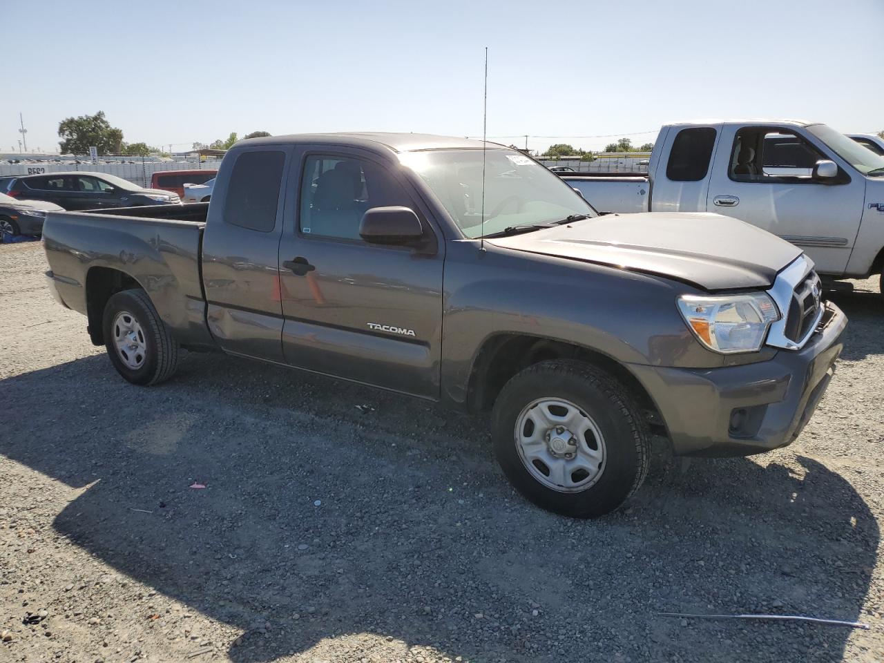 Photo 3 VIN: 5TFTX4CN6DX034786 - TOYOTA TACOMA 