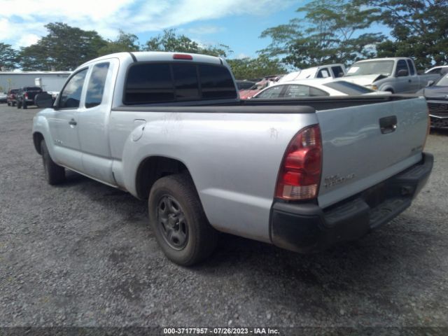 Photo 2 VIN: 5TFTX4CN7BX002989 - TOYOTA TACOMA 