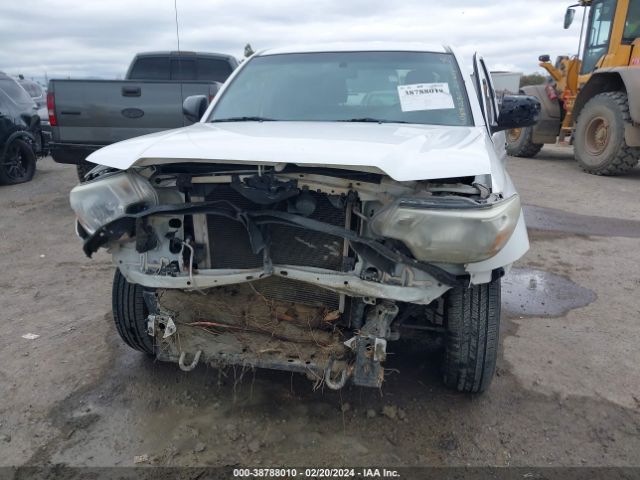 Photo 5 VIN: 5TFTX4CN7CX018790 - TOYOTA TACOMA 