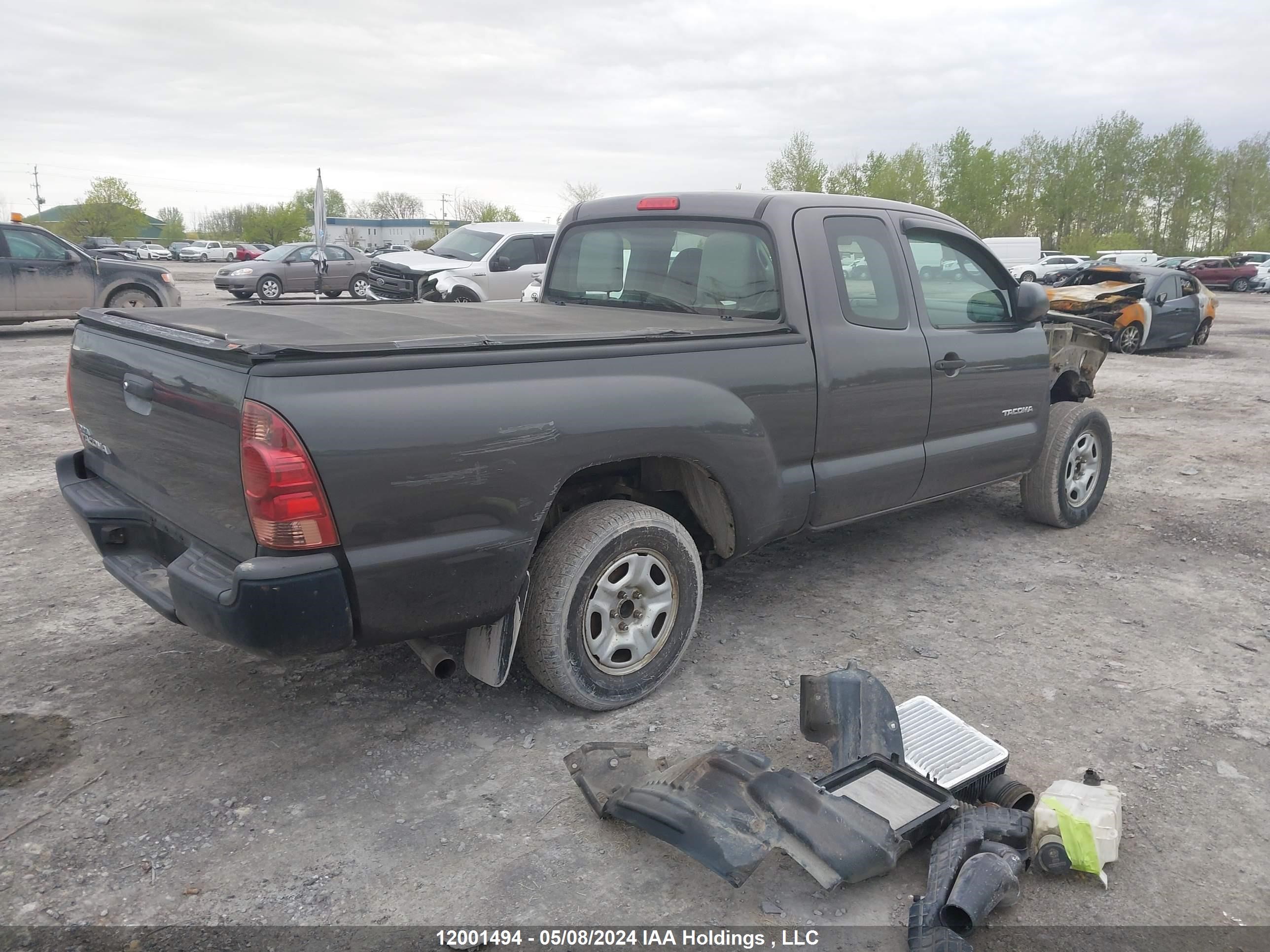 Photo 3 VIN: 5TFTX4CN7CX019390 - TOYOTA TACOMA 