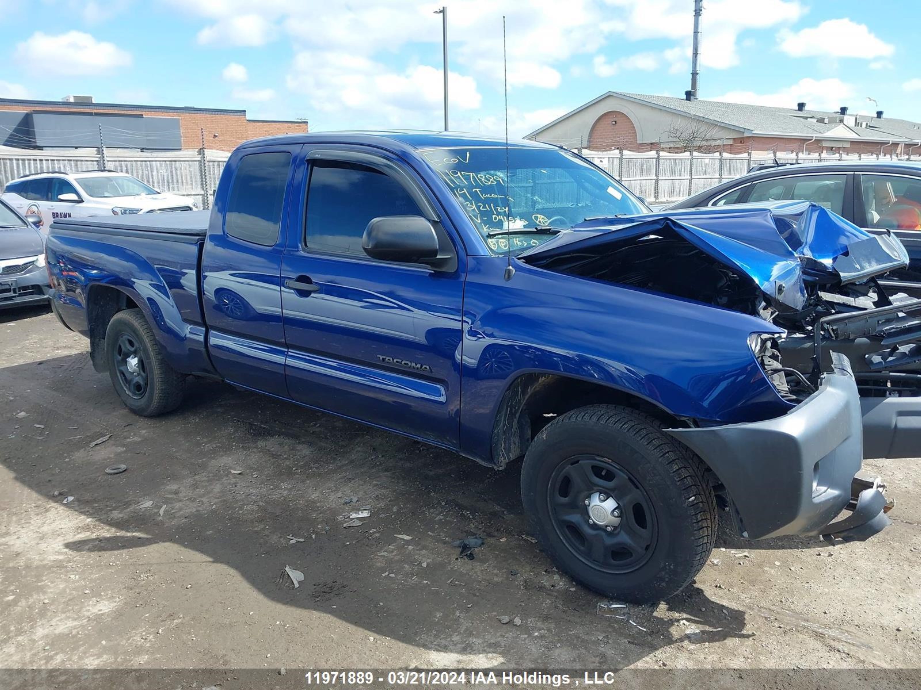 Photo 13 VIN: 5TFTX4CN7EX041523 - TOYOTA TACOMA 