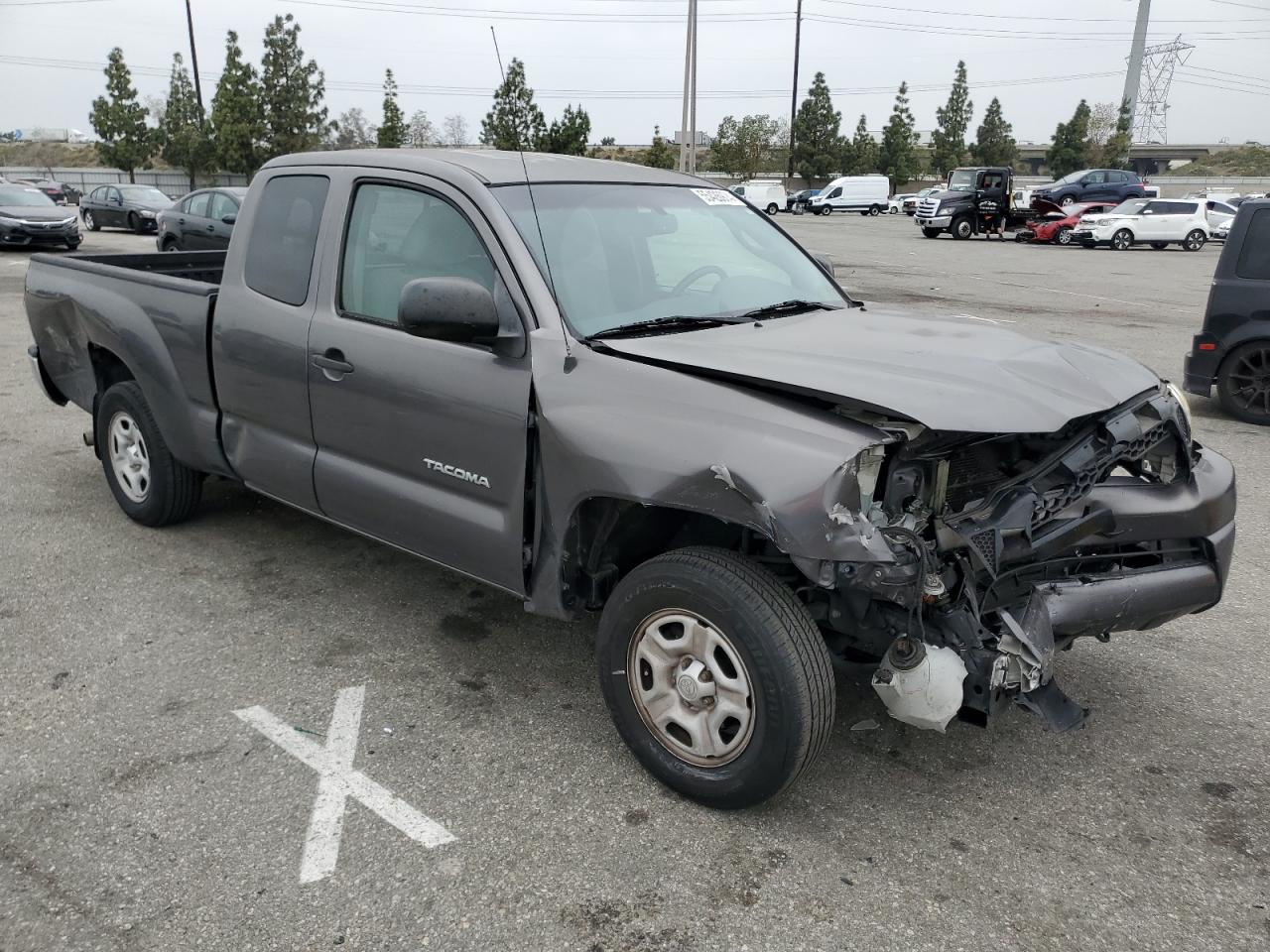 Photo 3 VIN: 5TFTX4CNXBX009211 - TOYOTA TACOMA 