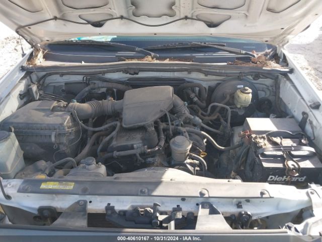 Photo 9 VIN: 5TFTX4CNXFX061105 - TOYOTA TACOMA 