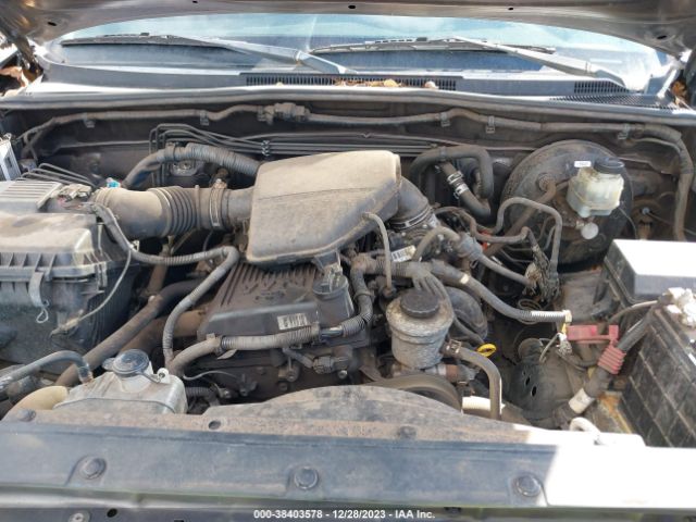 Photo 9 VIN: 5TFTX4GN1CX012154 - TOYOTA TACOMA 