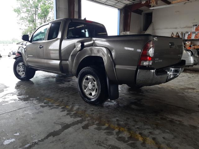 Photo 2 VIN: 5TFTX4GN3FX037643 - TOYOTA TACOMA PRE 