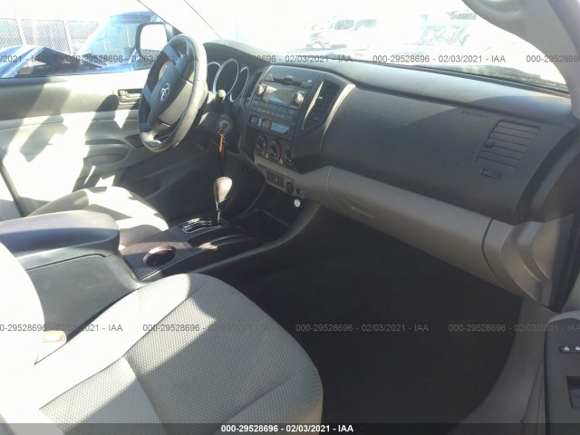 Photo 4 VIN: 5TFTX4GN4CX009250 - TOYOTA TACOMA 