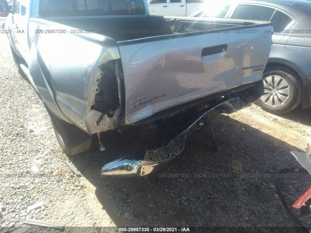 Photo 5 VIN: 5TFTX4GN5CX008978 - TOYOTA TACOMA 