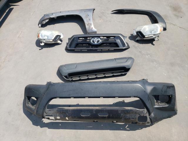 Photo 11 VIN: 5TFTX4GN5FX047008 - TOYOTA TACOMA 