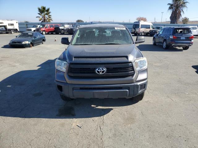 Photo 4 VIN: 5TFTY5F11EX008576 - TOYOTA TUNDRA DOU 