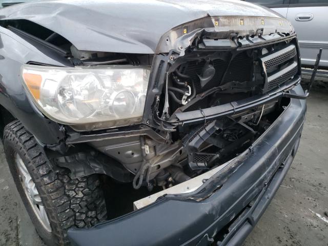 Photo 8 VIN: 5TFTY5F14CX007726 - TOYOTA TUNDRA DOU 