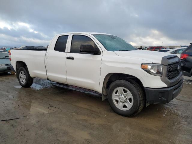 Photo 3 VIN: 5TFTY5F16MX011522 - TOYOTA TUNDRA 