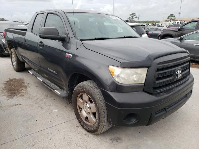 Photo 0 VIN: 5TFTY5F17BX007301 - TOYOTA TUNDRA DOU 