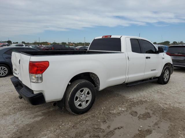 Photo 2 VIN: 5TFTY5F19AX006486 - TOYOTA TUNDRA 