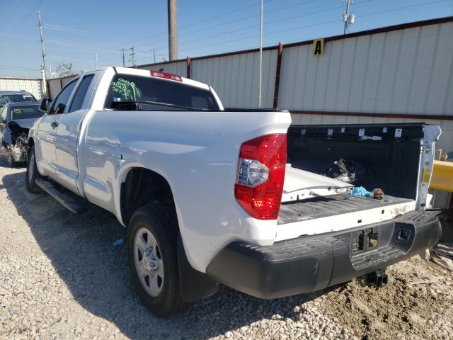 Photo 2 VIN: 5TFTY5F19LX011299 - TOYOTA TUNDRA DOU 