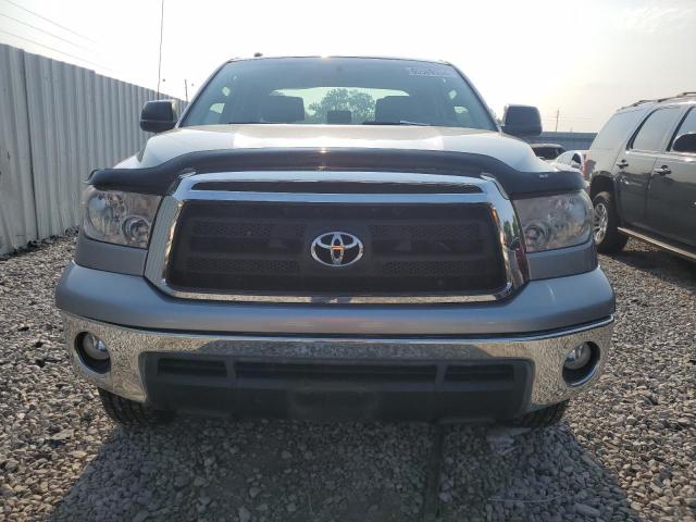 Photo 4 VIN: 5TFUM5F10AX003251 - TOYOTA TUNDRA 