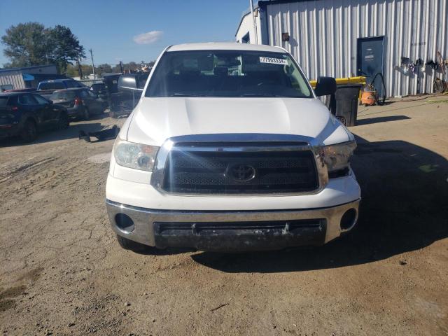 Photo 4 VIN: 5TFUM5F10AX003752 - TOYOTA TUNDRA DOU 