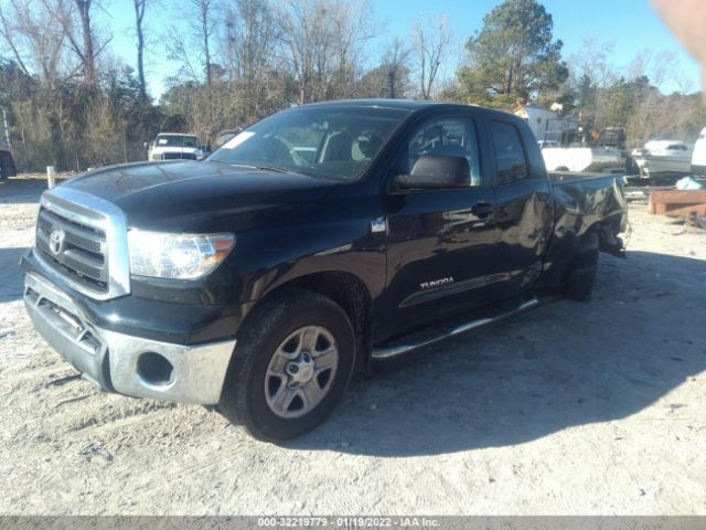 Photo 1 VIN: 5TFUM5F10AX005033 - TOYOTA TUNDRA 4WD TRUCK 