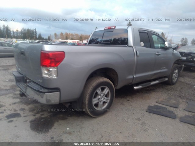 Photo 3 VIN: 5TFUM5F10BX023095 - TOYOTA TUNDRA 4WD TRUCK 