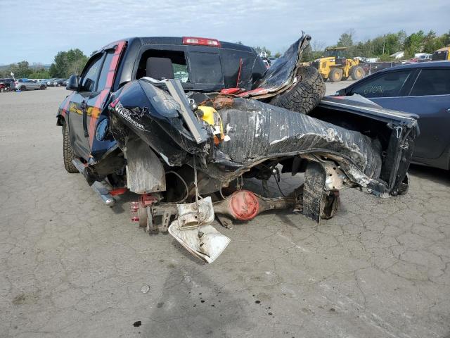 Photo 8 VIN: 5TFUM5F10CX030601 - TOYOTA TUNDRA DOU 