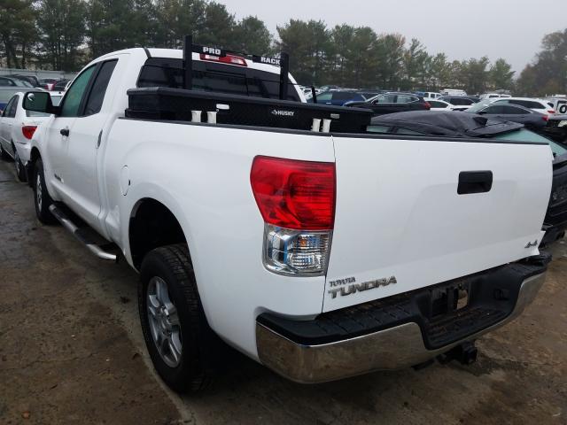 Photo 2 VIN: 5TFUM5F10CX032154 - TOYOTA TUNDRA DOU 