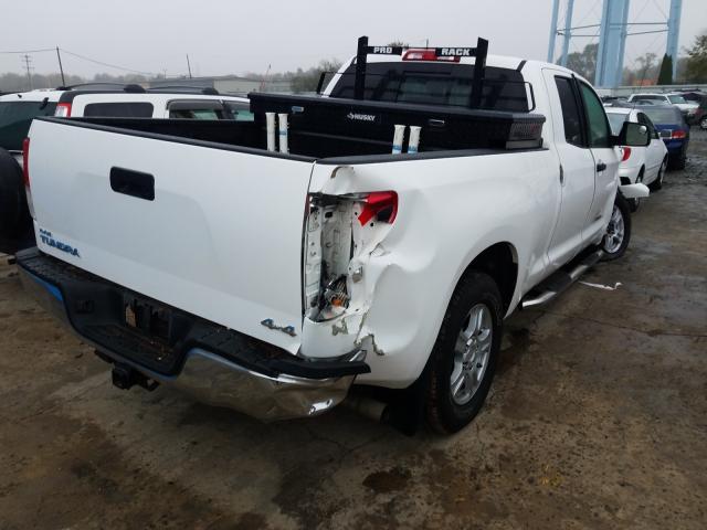 Photo 3 VIN: 5TFUM5F10CX032154 - TOYOTA TUNDRA DOU 