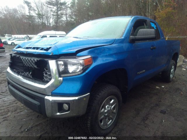 Photo 1 VIN: 5TFUM5F10JX075857 - TOYOTA TUNDRA 4WD 