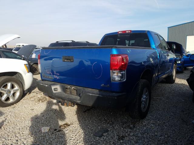 Photo 3 VIN: 5TFUM5F11AX013562 - TOYOTA TUNDRA DOU 