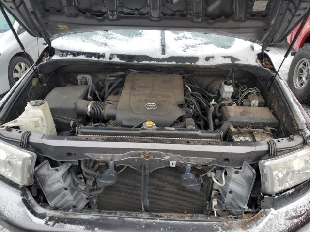 Photo 10 VIN: 5TFUM5F11BX021999 - TOYOTA TUNDRA 