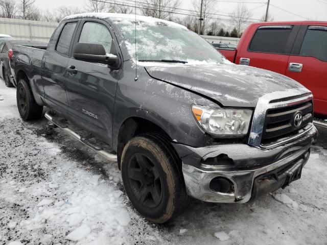 Photo 3 VIN: 5TFUM5F11BX021999 - TOYOTA TUNDRA 