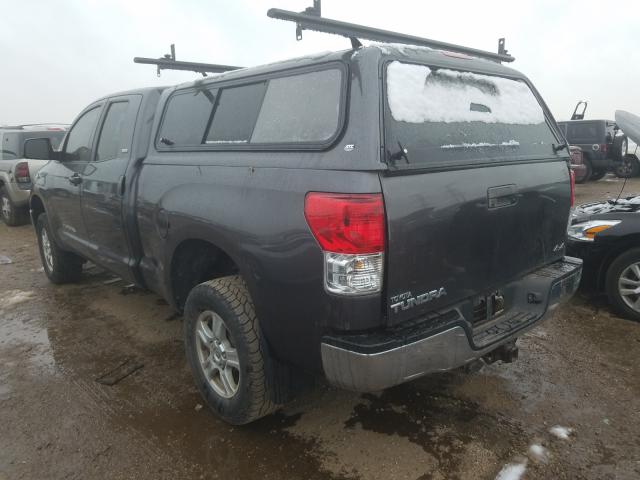 Photo 2 VIN: 5TFUM5F11BX022487 - TOYOTA TUNDRA DOU 