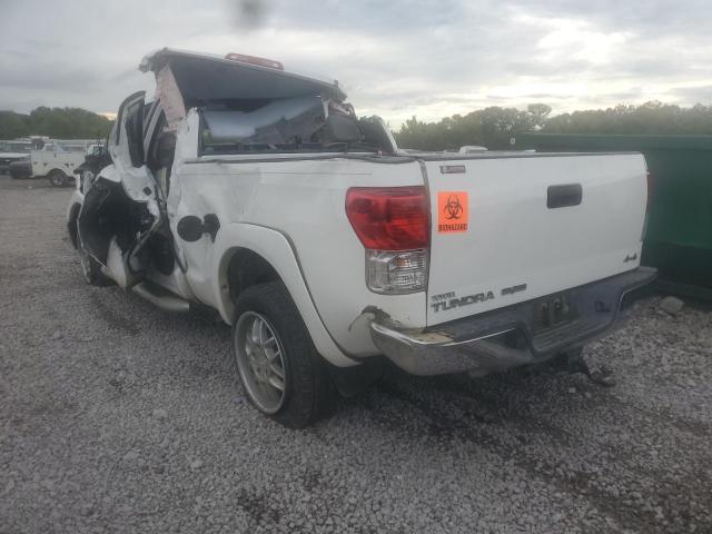 Photo 2 VIN: 5TFUM5F11BX026586 - TOYOTA TUNDRA DOU 