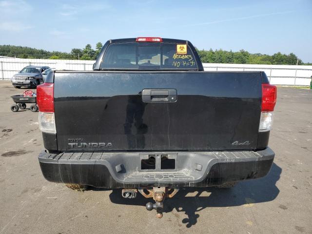 Photo 5 VIN: 5TFUM5F11CX035029 - TOYOTA TUNDRA DOU 