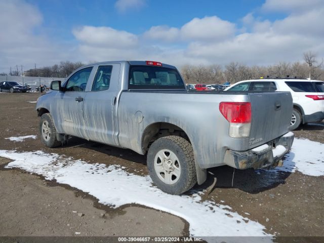 Photo 2 VIN: 5TFUM5F11DX047599 - TOYOTA TUNDRA 