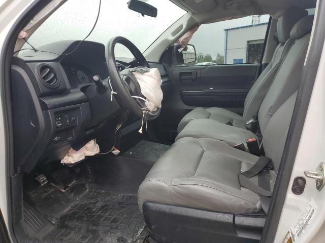 Photo 6 VIN: 5TFUM5F11HX073917 - TOYOTA TUNDRA 