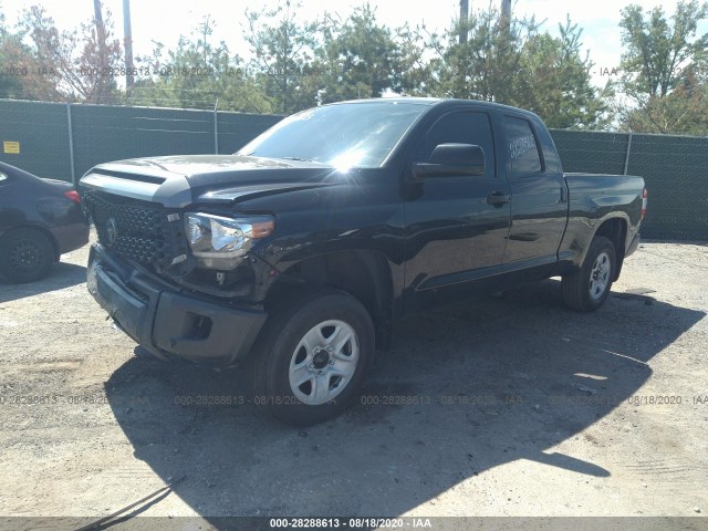 Photo 1 VIN: 5TFUM5F11JX075219 - TOYOTA TUNDRA 4WD 