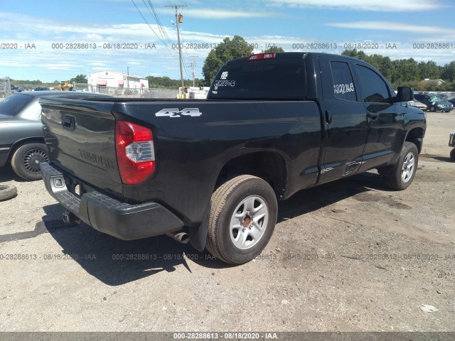 Photo 3 VIN: 5TFUM5F11JX075219 - TOYOTA TUNDRA 4WD 