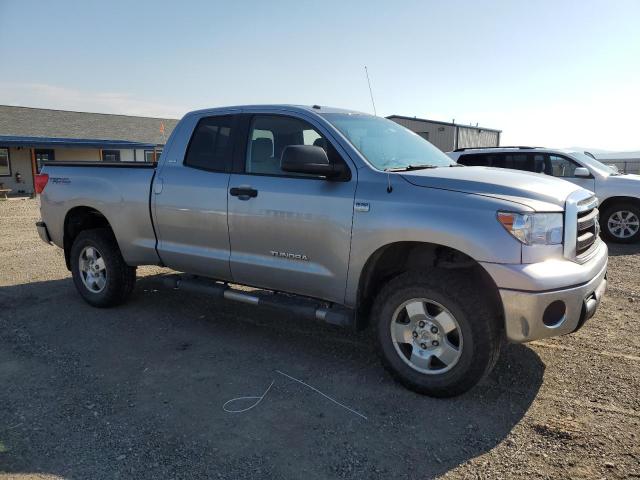 Photo 3 VIN: 5TFUM5F12AX004028 - TOYOTA TUNDRA DOU 