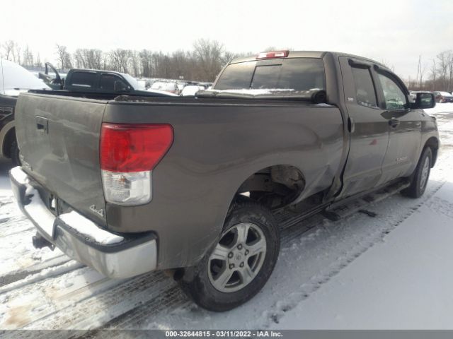 Photo 3 VIN: 5TFUM5F12BX023860 - TOYOTA TUNDRA 4WD TRUCK 