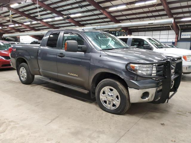 Photo 3 VIN: 5TFUM5F12BX024037 - TOYOTA TUNDRA DOU 