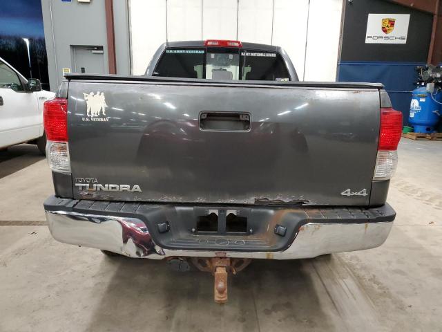 Photo 5 VIN: 5TFUM5F12BX024037 - TOYOTA TUNDRA DOU 