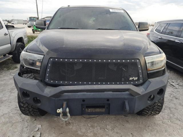 Photo 4 VIN: 5TFUM5F12BX025298 - TOYOTA TUNDRA DOU 